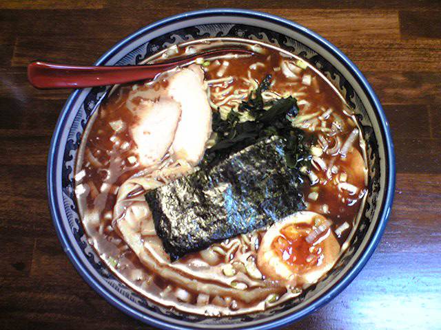 活力魚豚骨煮玉子ラーメン