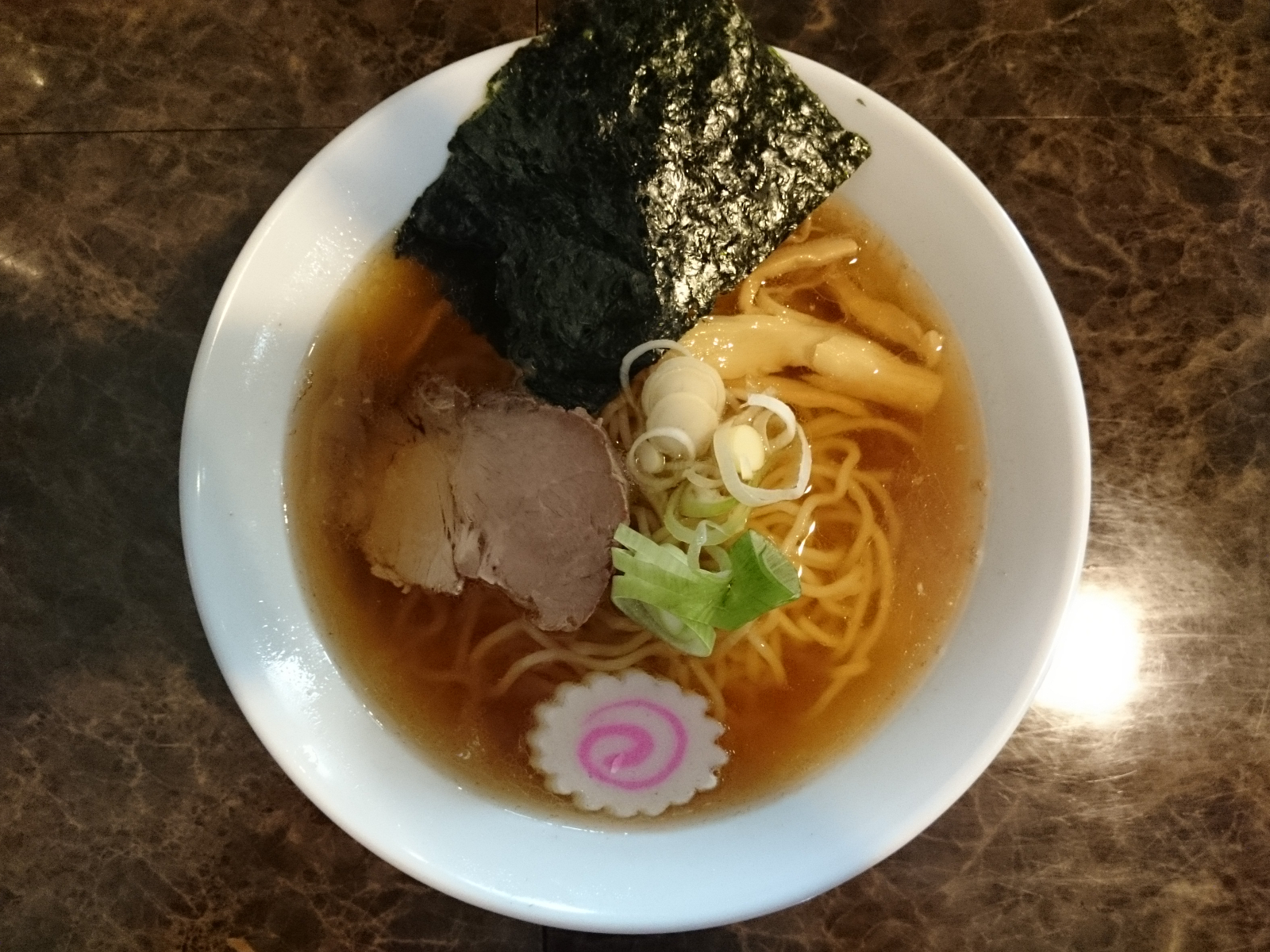 しょうゆらーめん