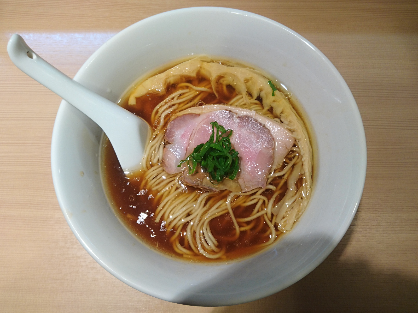 醤油らぁ麺