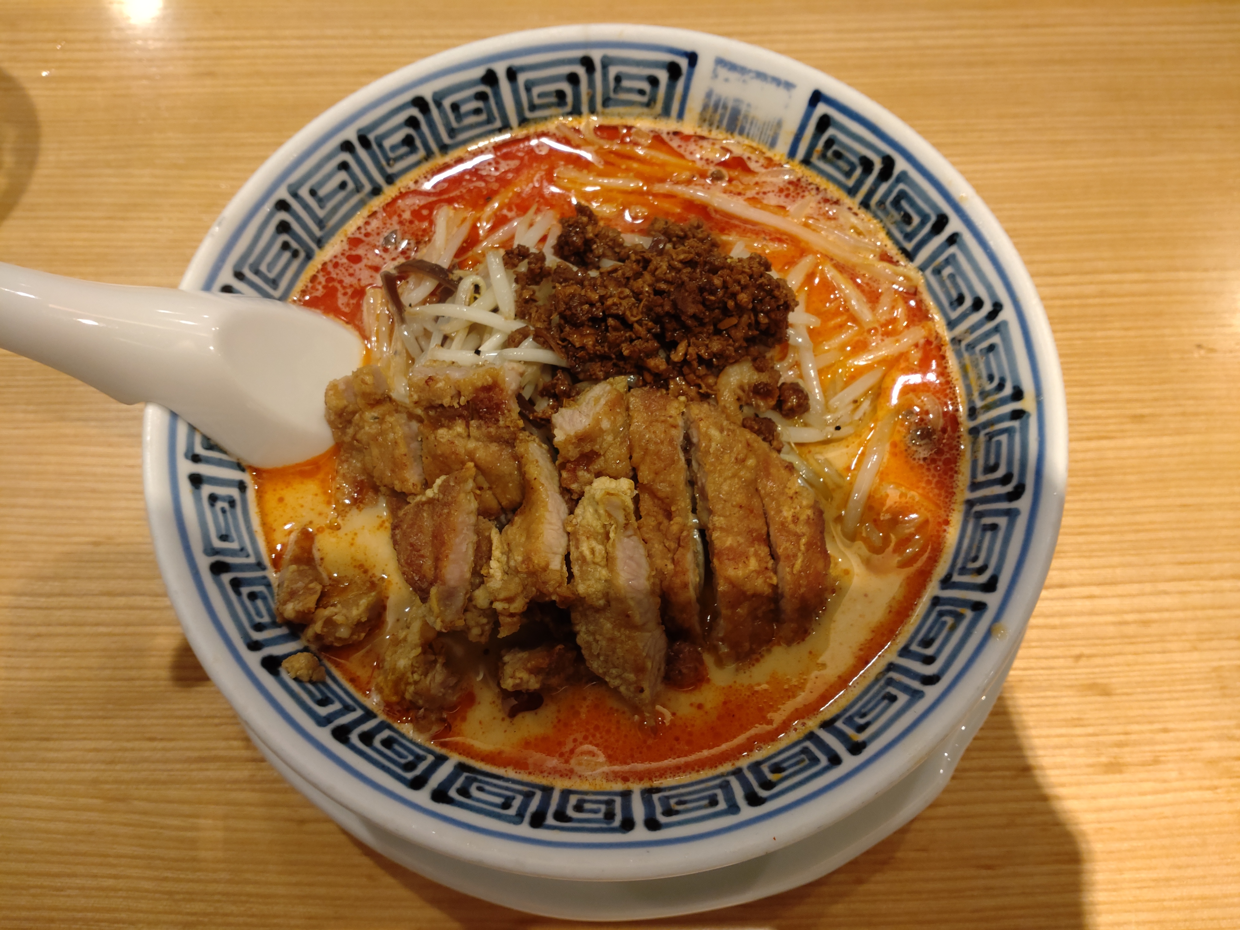 排骨担々麺(中辛)