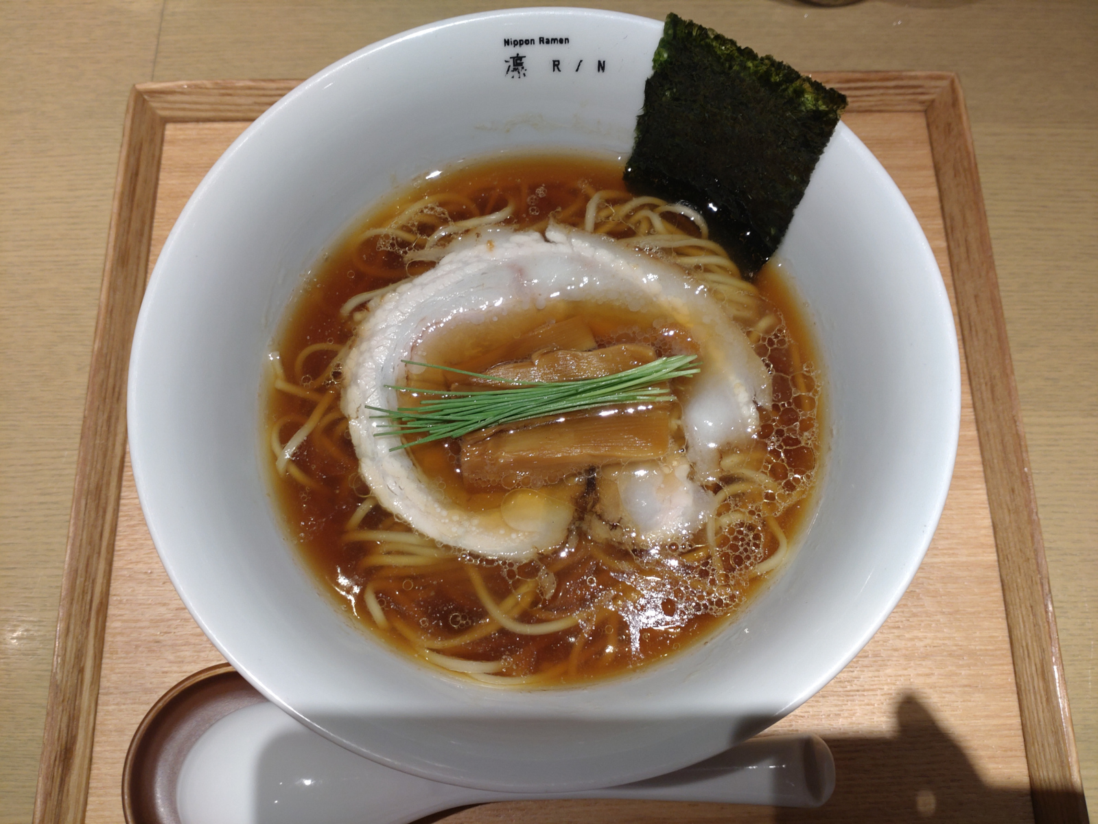 醤油らぁ麺