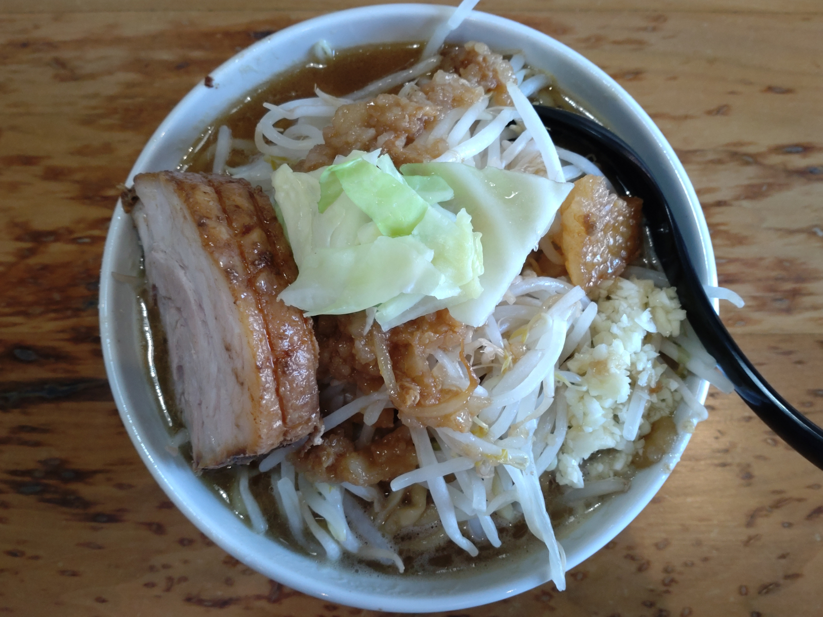 豚らーめん小(ニンニク少なめ)